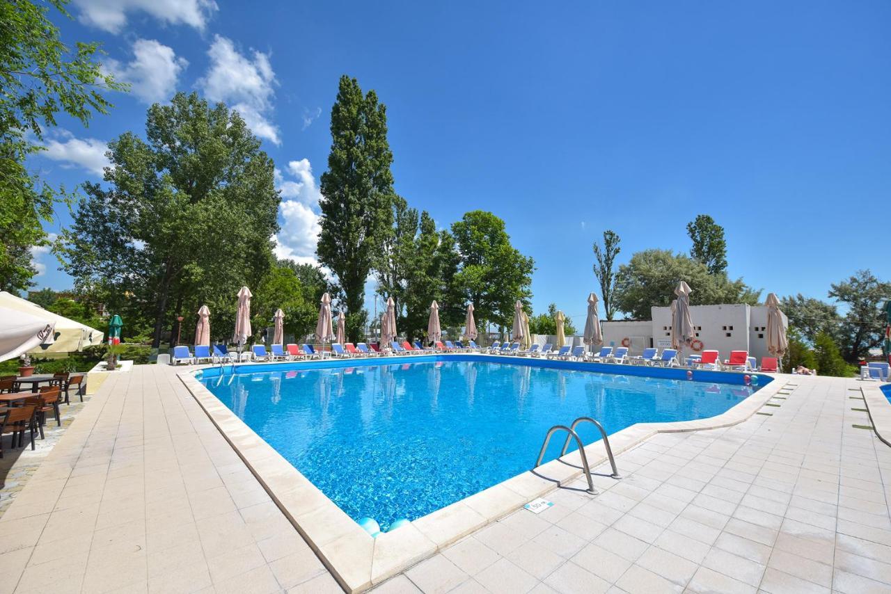 Complex Mediteranean Mamaia Exteriér fotografie